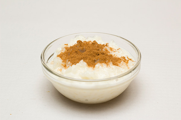 arroz-con-leche-casero-y-canela